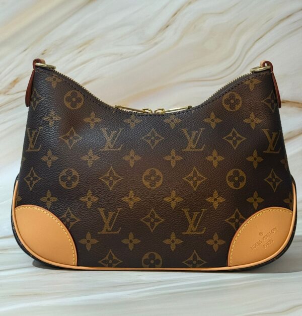Louis Vuitton Monogram Shoulder Bag LV Crossbody Purse with Gold Chain 3 Louis Vuitton Monogram Shoulder Bag | Authentic LV Crossbody